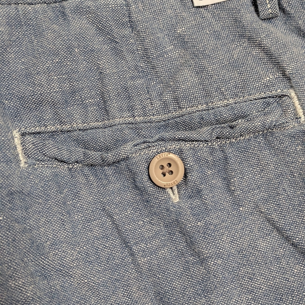 Levi's Women's Linen Blend Lightweight Tapered Ankle Blue Pants  Size 26 Casual - Picture 5 of 6